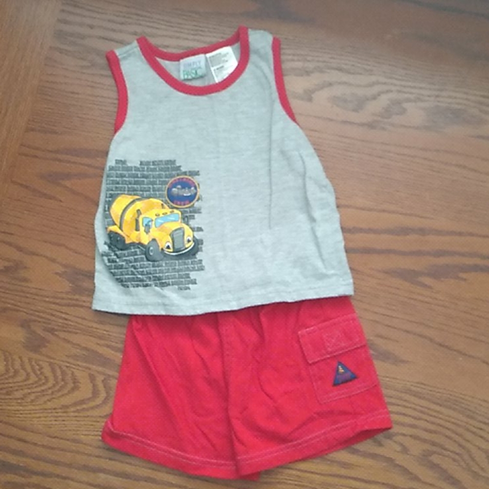 🌻 $8 or 3 for $12 🌻 shorts set